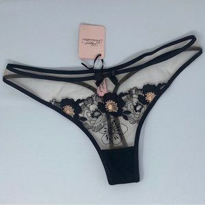 Agent Provocateur Janie Black Peach Thong AP5 Extra LargeNWT